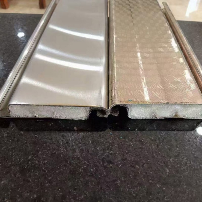 Portas de persiana de garagem para serviços pesados